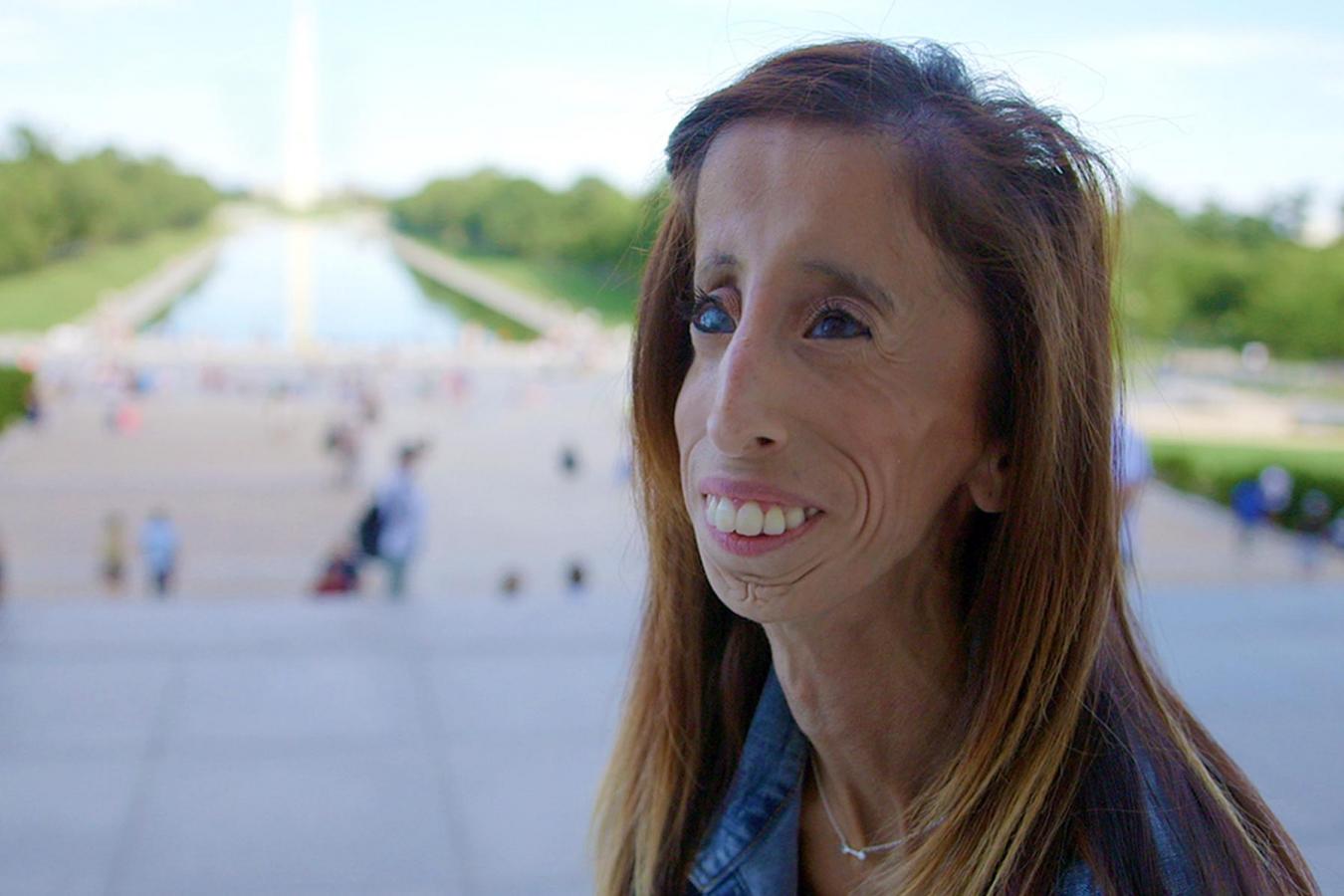 A BRAVE HEART: THE LIZZIE VELASQUEZ STORY