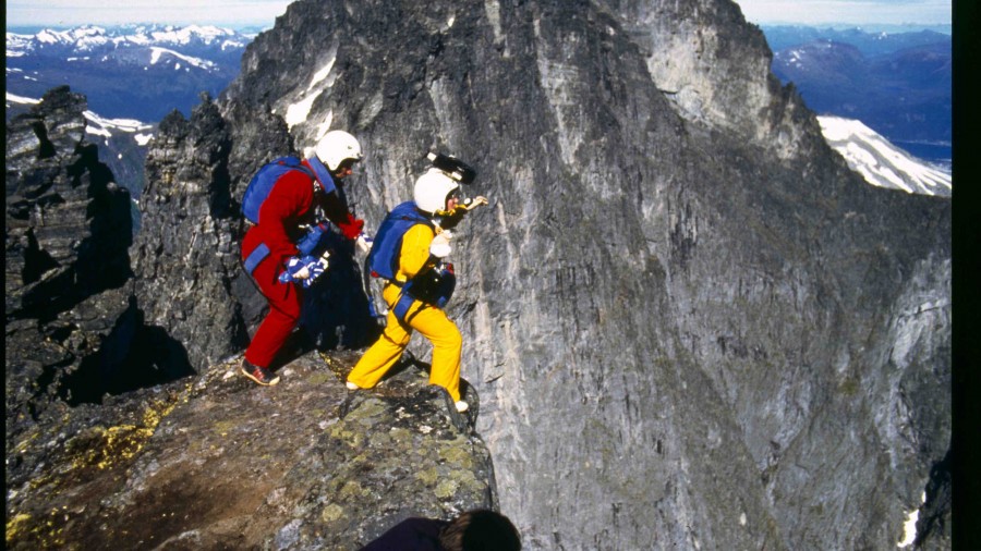 BASE Jumping Documentary ‘SUNSHINE SUPERMAN’ to Premiere on CNN | TRAILER