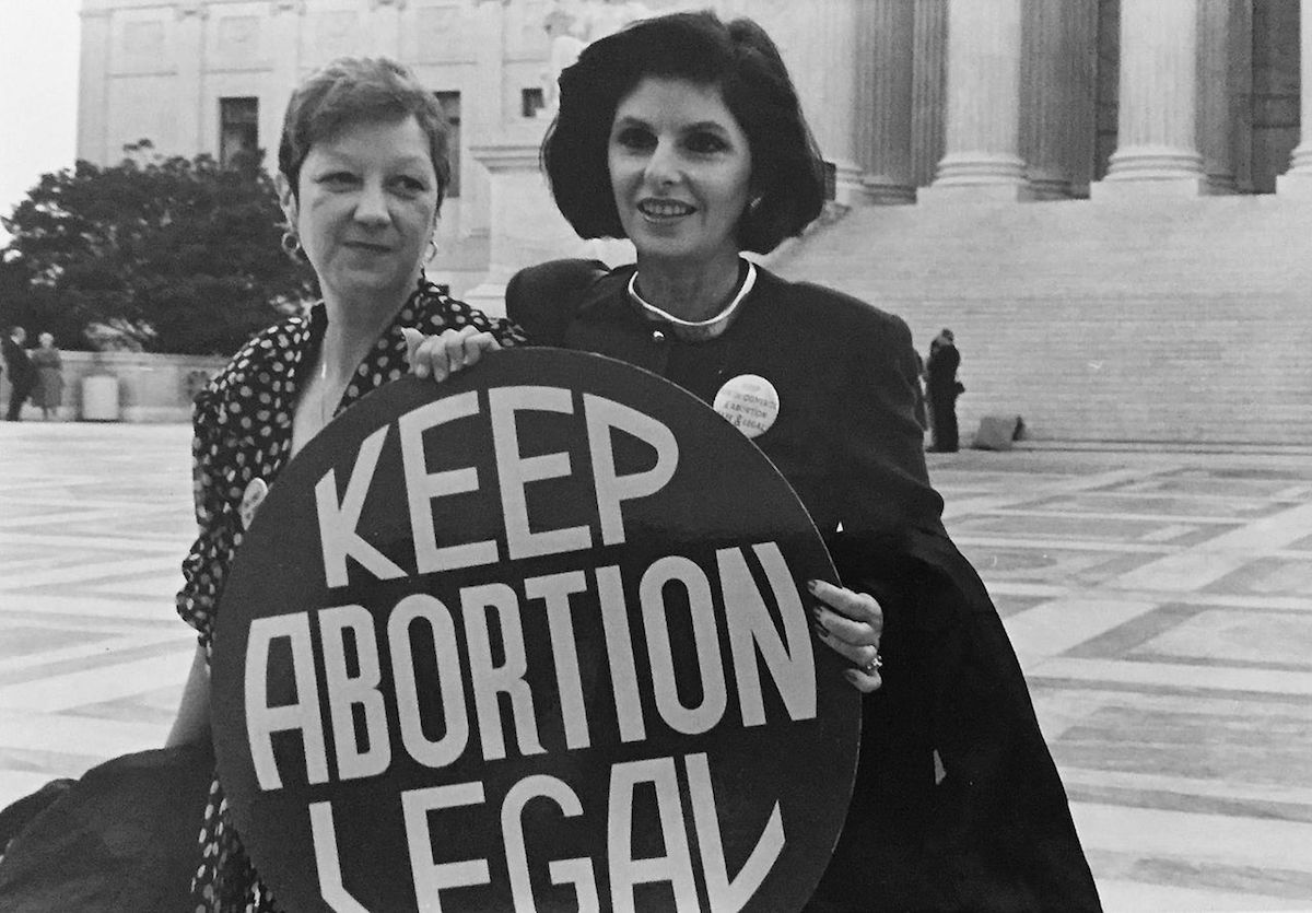 Allred with client Norma McCorvey ("Jane Roe" in Roe v. Wade), 1989