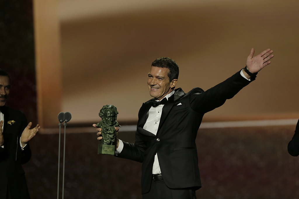 Antonio Banderas won the award for Best Actor (Pain and Glory) at 34th Goya Awards