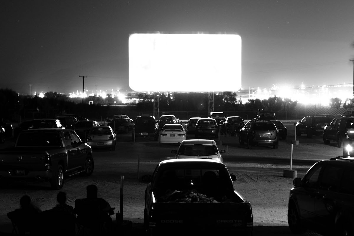 Tribeca Partners with IMAX and AT&T to Launch "Tribeca DriveIn" VIMooZ