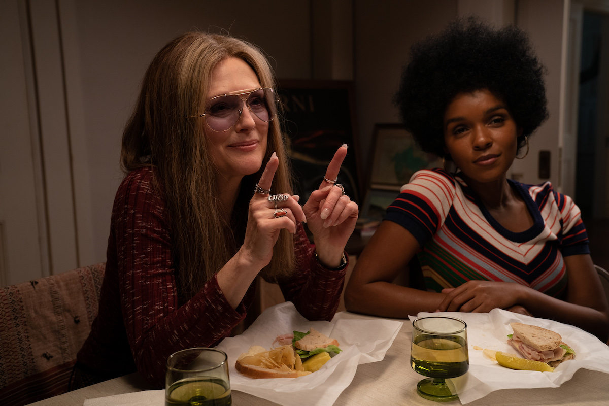 Julianne Moore and Janelle Monáe in THE GLORIAS