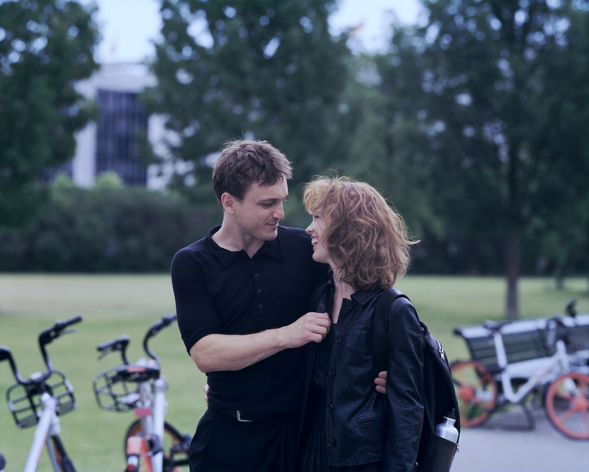 Franz Rogowski as “Christoph” and Paula Beer as “Undine” in Christian Petzold’s UNDINE.