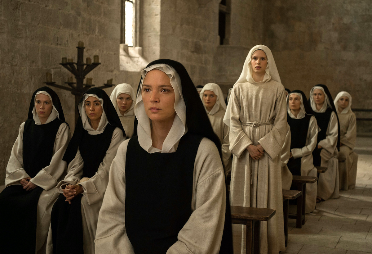 BENEDETTA Trailer. 17th century Nun Becomes Entangled in a