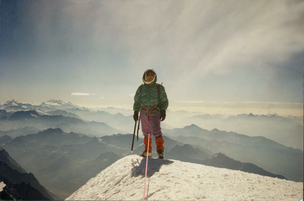 Pasang: In the Shadow of Everest by Nancy Svendsen trailer