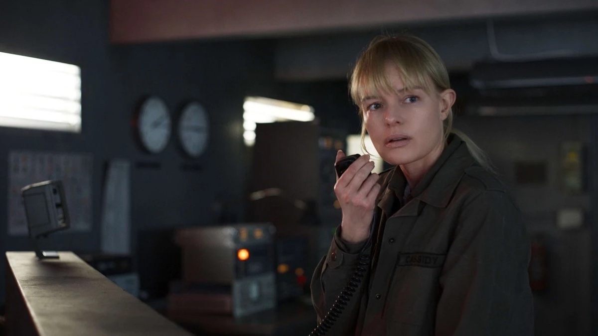 Kate Bosworth's Sci-fi Thriller LAST SENTINEL Gets a March Release Date ...