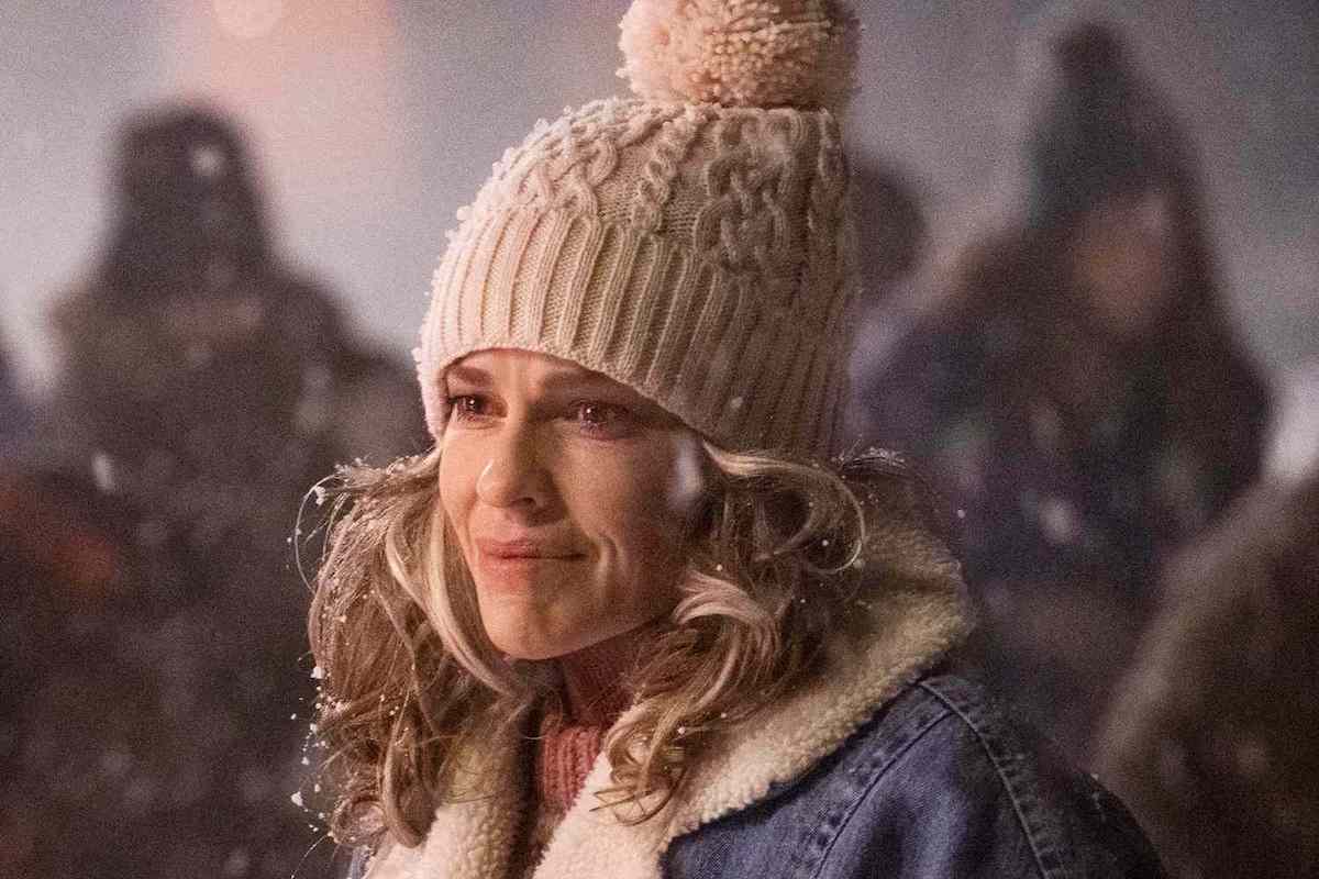 Ordinary Angels starring Hilary Swank official trailer and release date