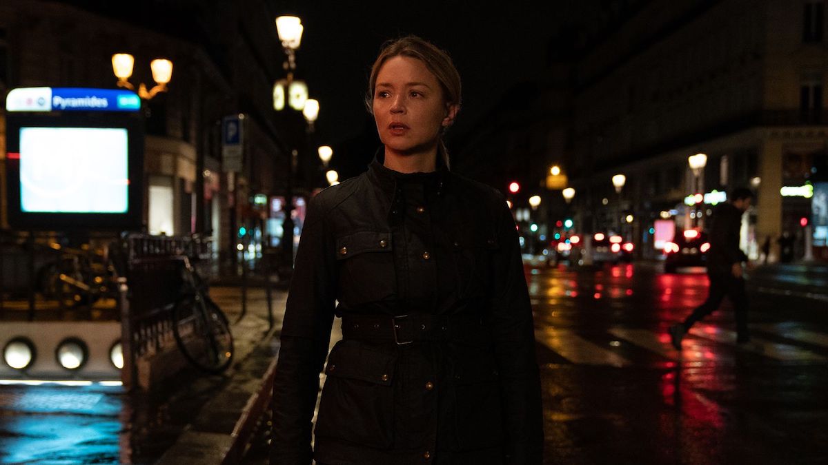 Virginie Efira in Revoir Paris (Paris Memories) official trailer and release date