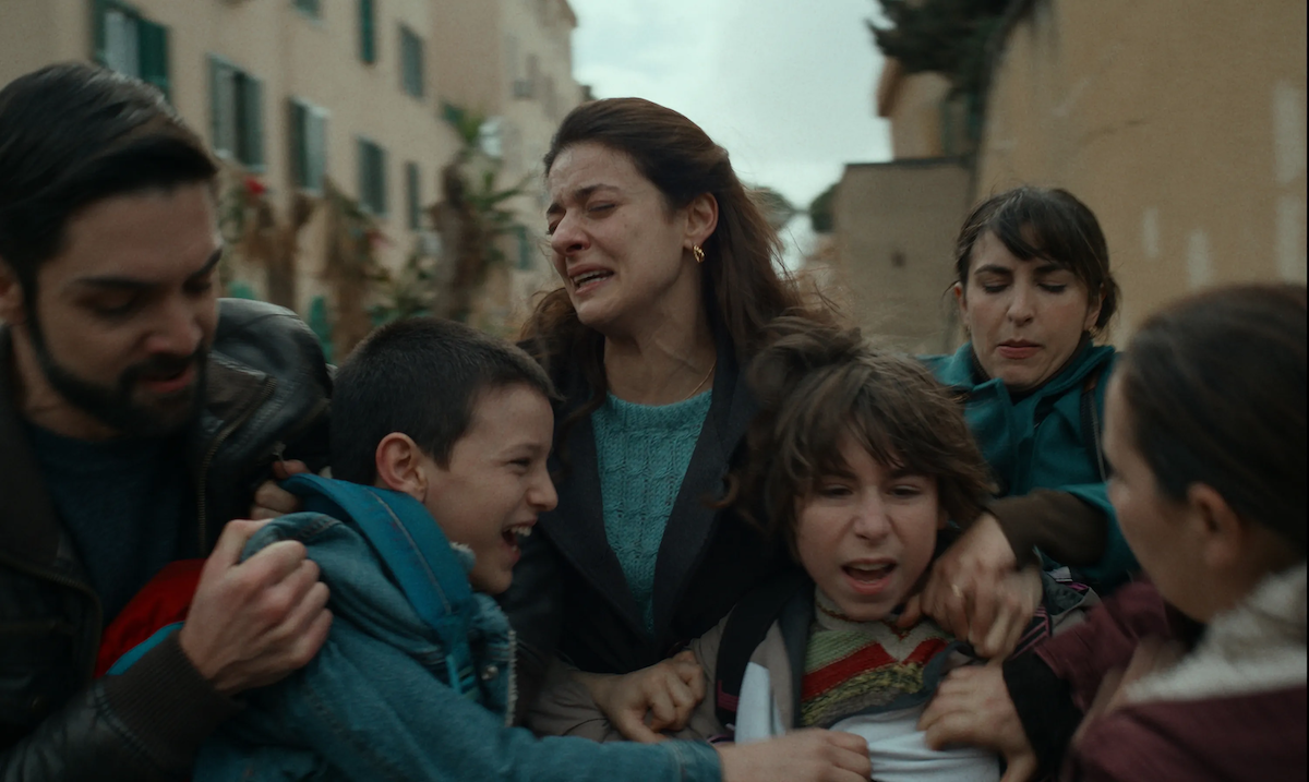 Familia by Francesco Costabile