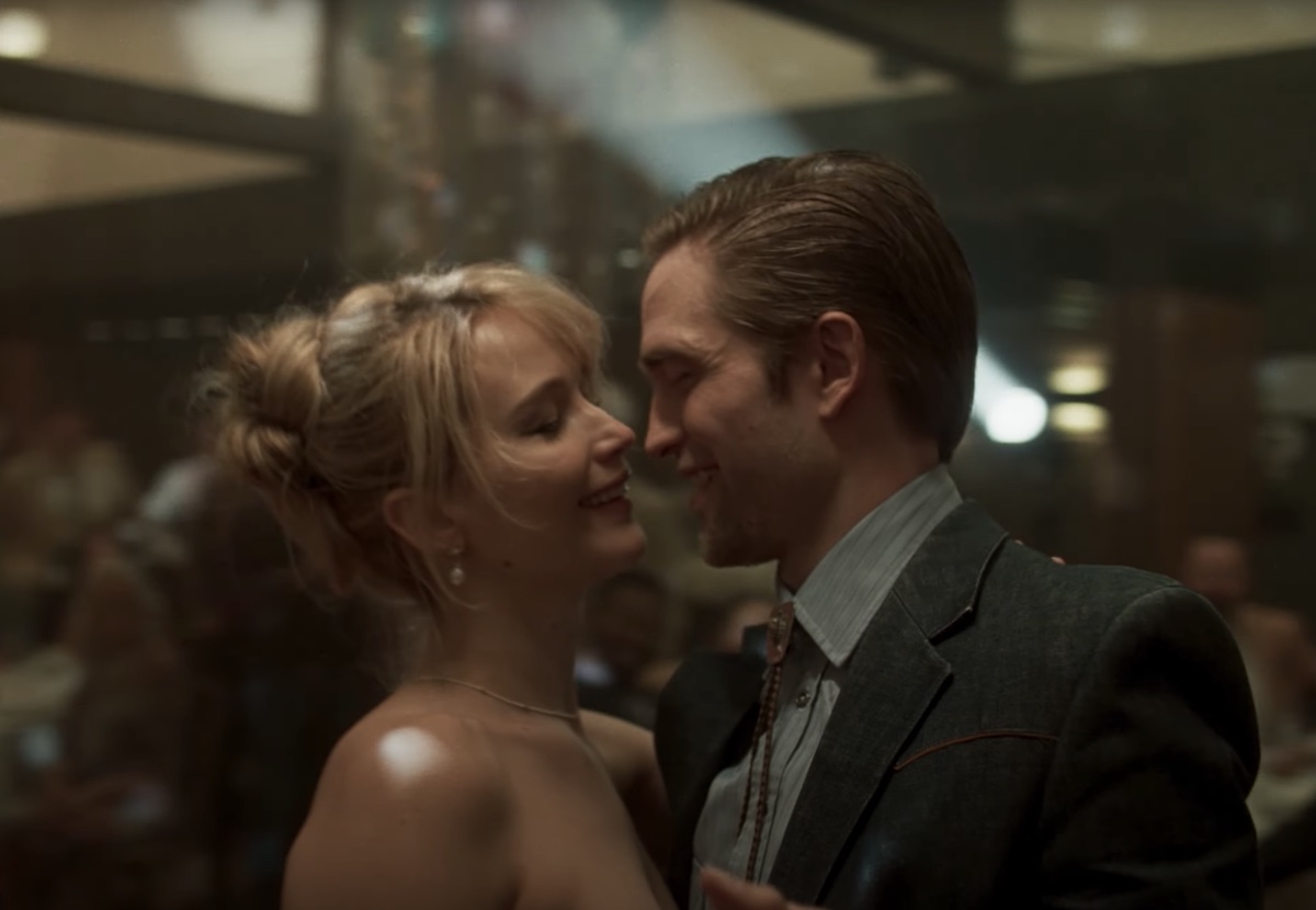 Jennifer Lawrence and Robert Pattinson in Die My Love 