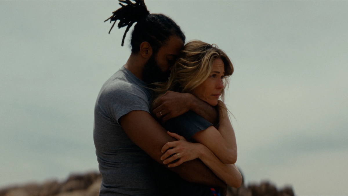 Daveed Diggs and Katie Aselton in Magic Hour