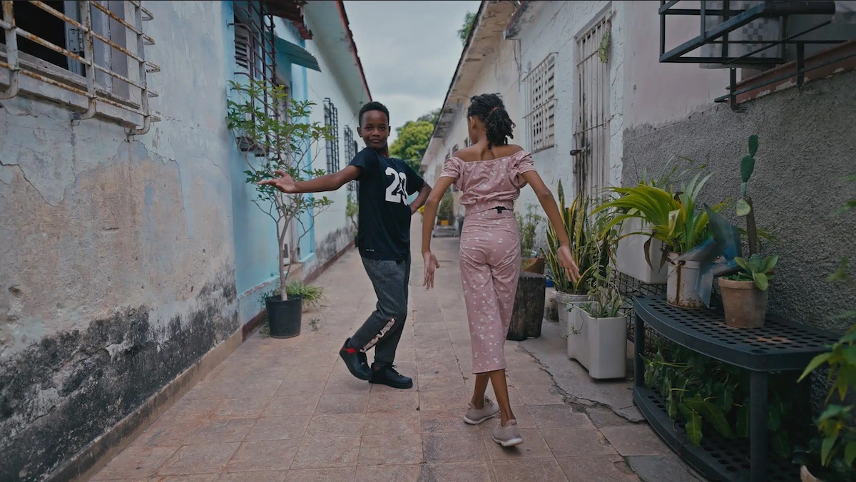 My Cuban Dream (Mi sueño cubano) by Christian Dehugo